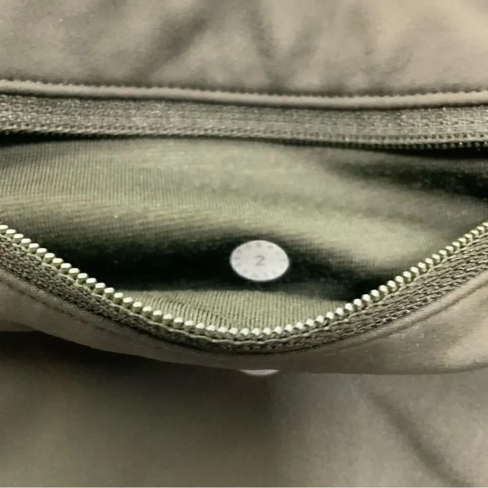 LULULEMON ATHLETICA Mesh Back crop leggings